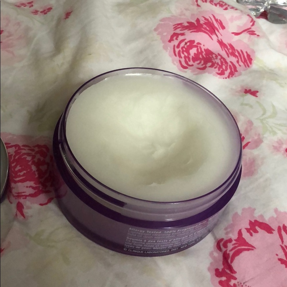Clinique take the day off cleansing balm - Picture 2 of 3